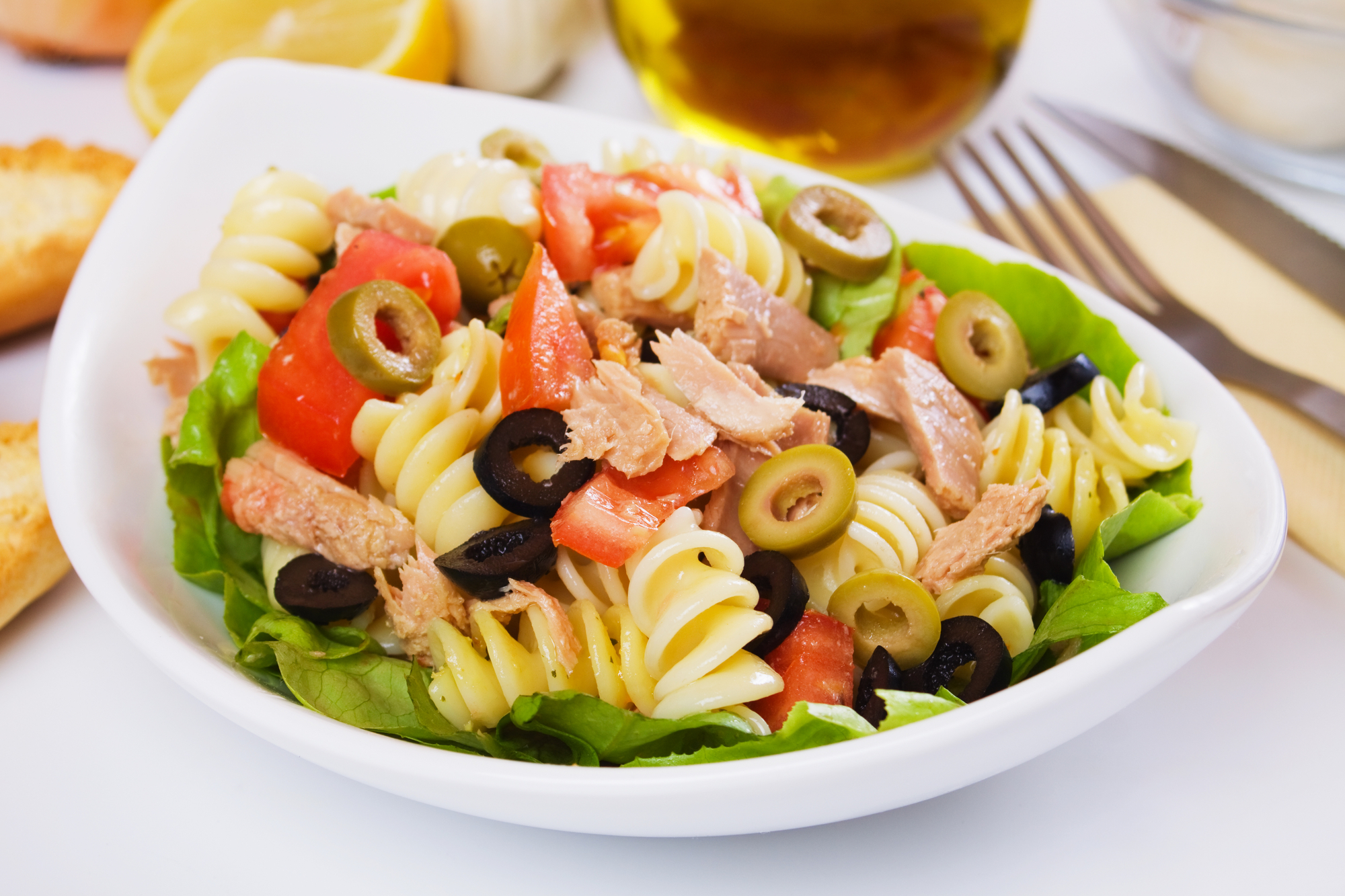 tuna olive Italian salad